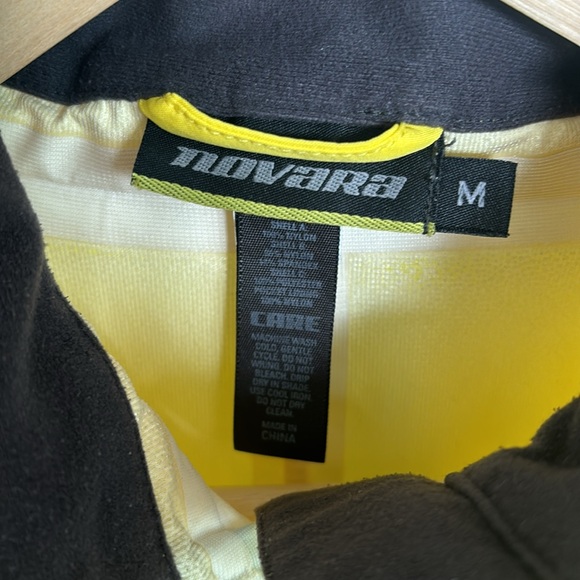 Women’s medium waterproof biking jacket - Picture 3 of 9